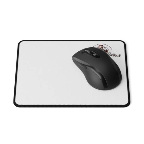 Stylish Non-Slip Gaming Mouse Pad - Perfect for Gamers & Home Office - Image 3